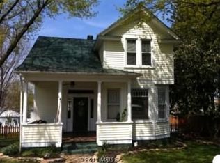 109 High St, Luray, VA 22835