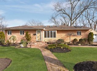 825 Preston Rd, East Meadow, NY 11554