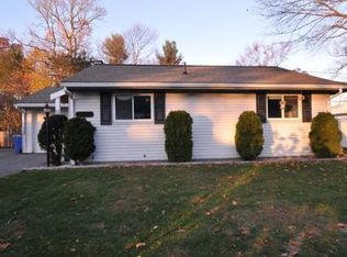 13 Harwood Rd, Natick, MA 01760