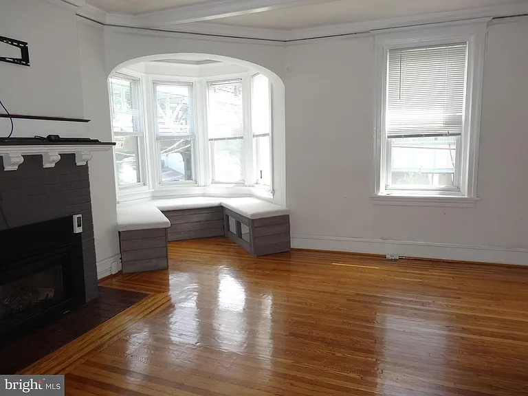 114 Levering St #2 — Photo 7