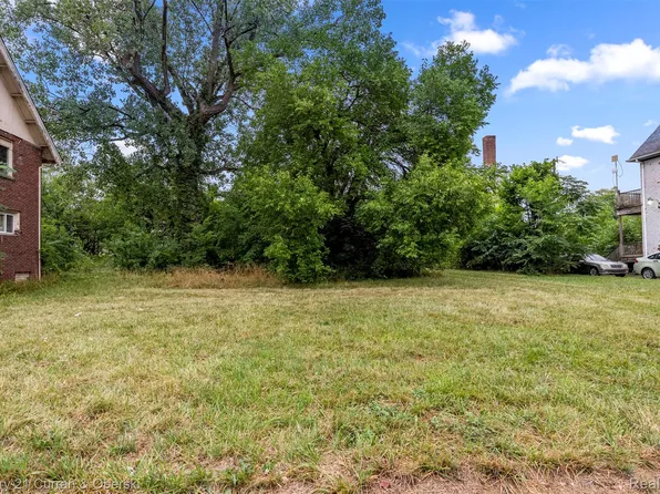 435 King St, Detroit, MI 48202