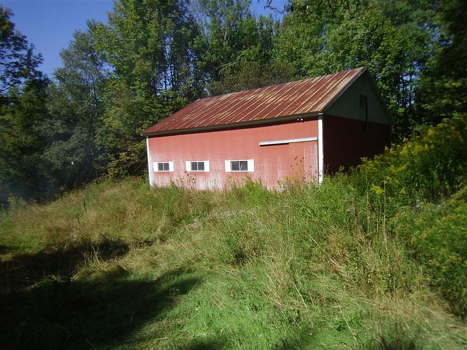 2nd image of 1051 Beaver Meadow Rd