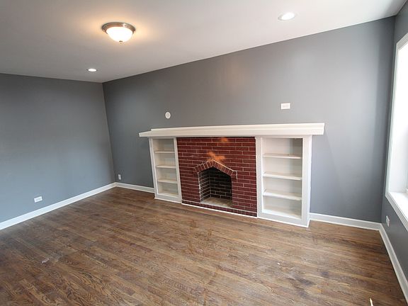 3rd image of 7831 S Burnham Ave APT 1