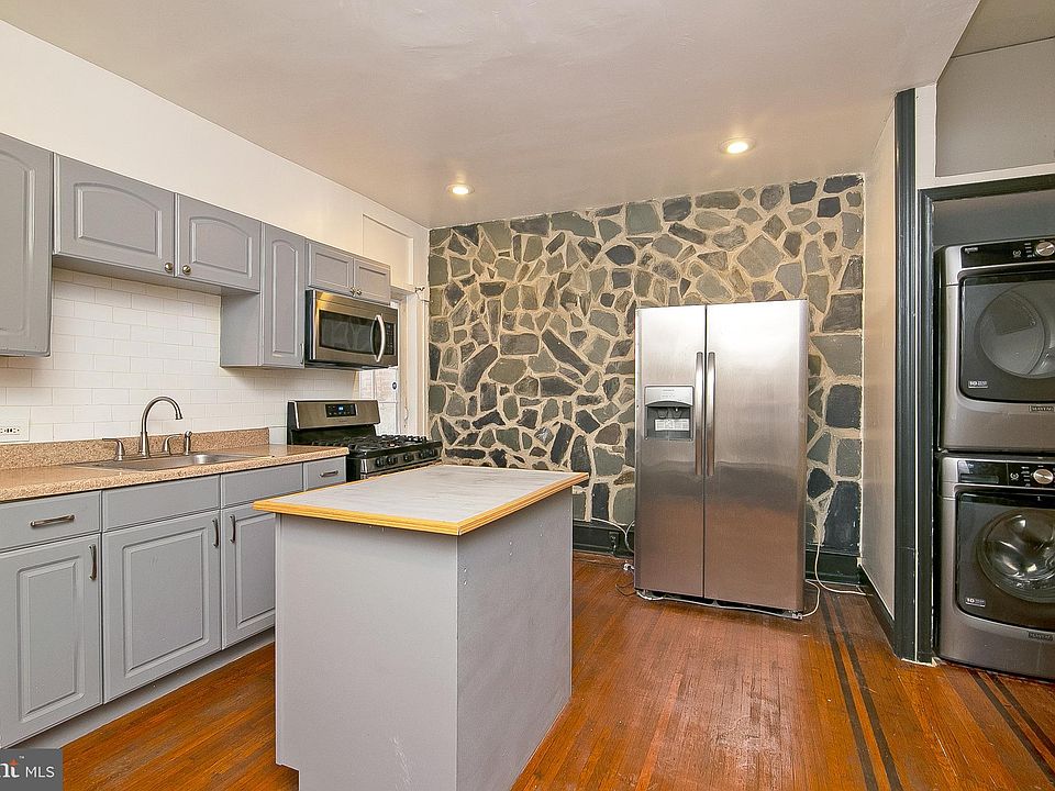 1st image of 1519 W Westmoreland St #1
