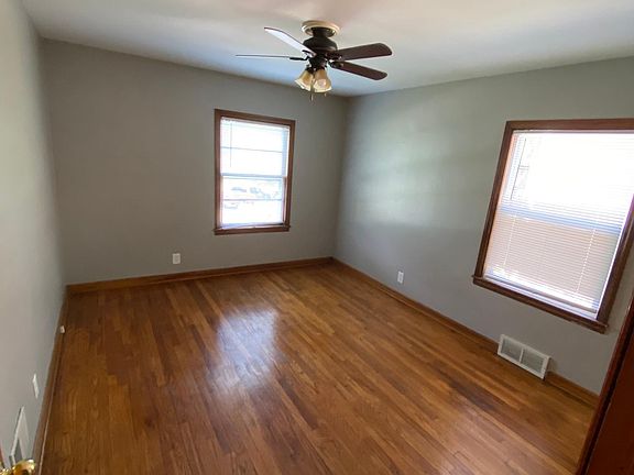 2nd image of 1031 Turner Blvd APT 1