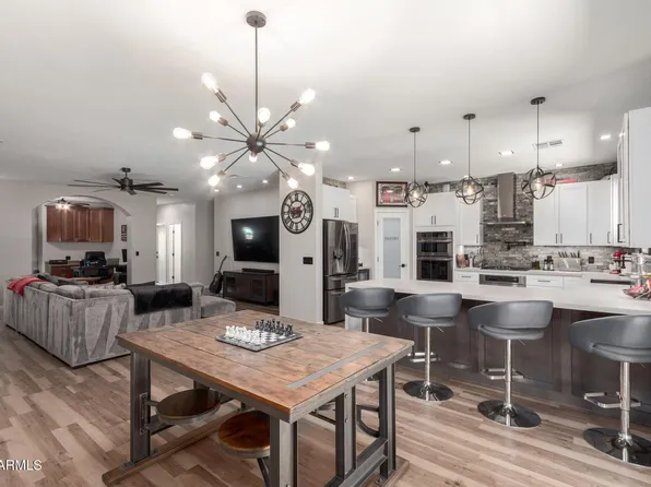 2595 E HARRISON Court, Gilbert, AZ 85295