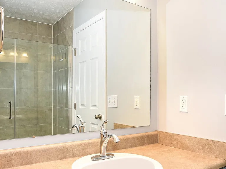 3963 Genteel Dr — Photo 11