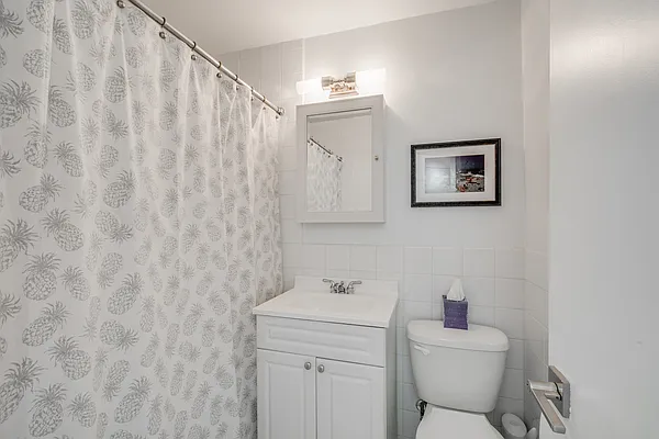 Sold by Keller Williams NYC | media 16