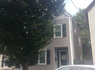 160 W 7th St, South Boston, MA 02127