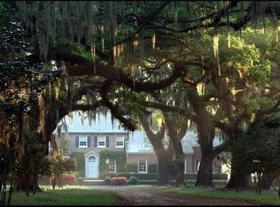 8961 Bennetts Point Rd, Greenpond, SC 29446