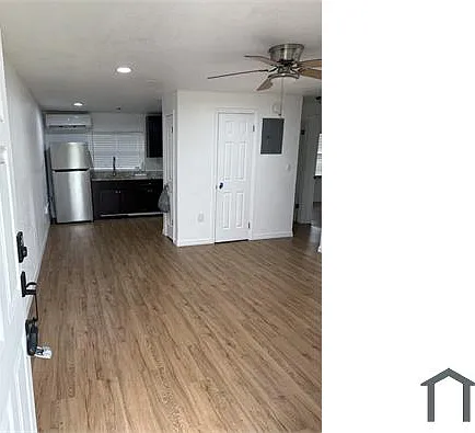 2 bed, $1,400 — Photo 2