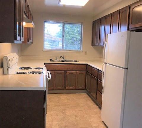 4th image of 1301 Castlemont Ave APT 4