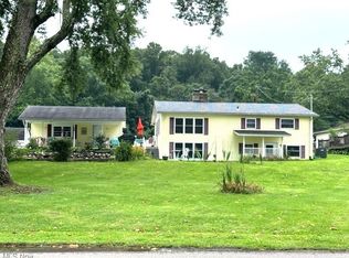 4150 Old River Rd, Philo, OH 43771