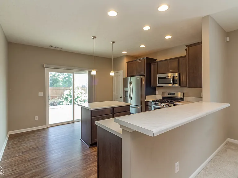 4501 Creighton Ln — Photo 7