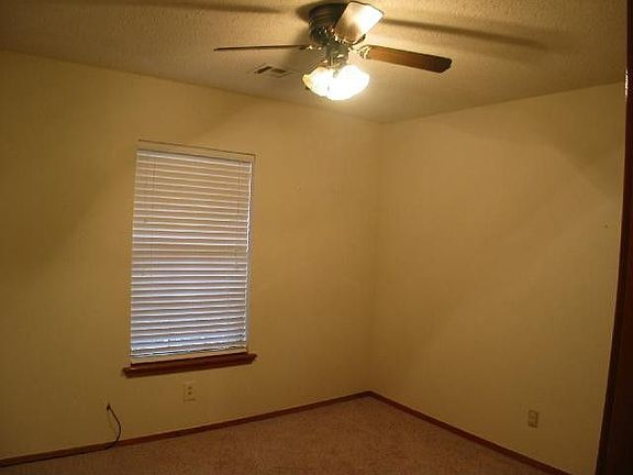 5th image of 3315 W 30th Ave