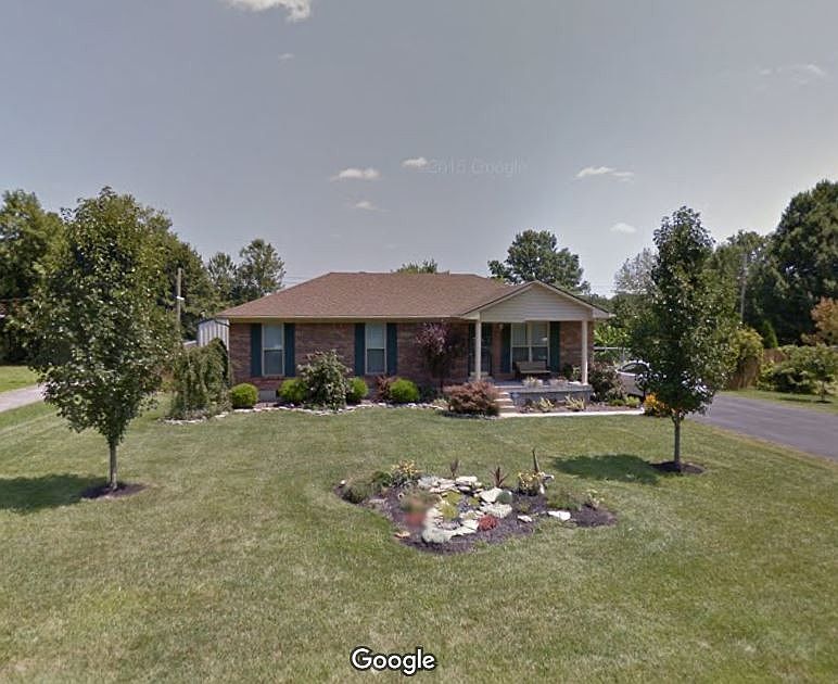 1st image of 607 Eastview Dr