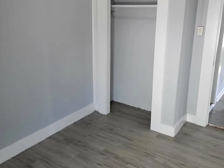 4 Canonicus St #1W — Photo 16