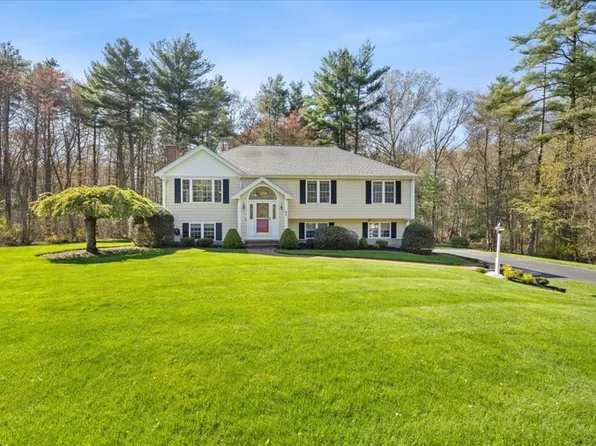 95 Eliab Latham Way, East Bridgewater, MA 02333