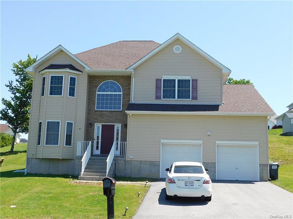 1st image of 46 Panorama Dr