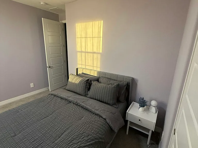 10013 E Trent Ave — Photo 14