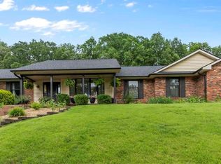 1322 Kenwood Dr, Cape Girardeau, MO 63701
