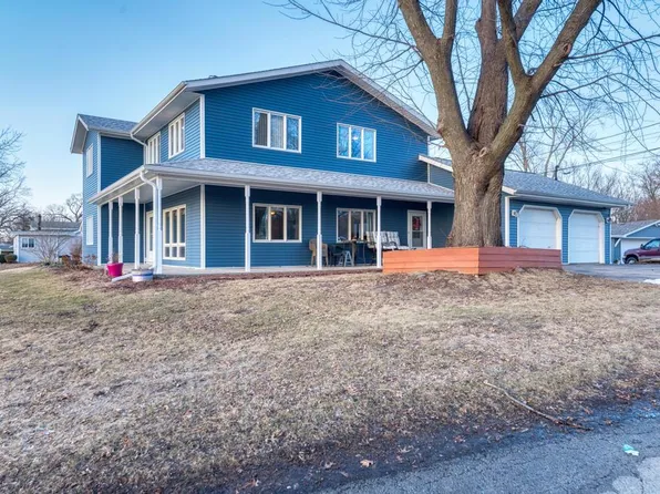 1847 Lakewood Dr, Wilmington, IL 60481