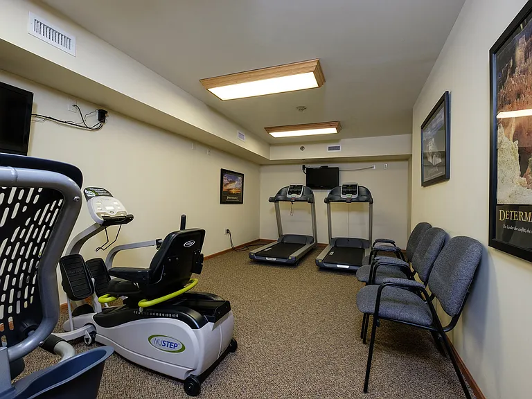 Fargo, ND Crossroads Apartments | Fitness Room