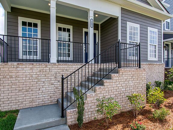 3rd image of 109 Artie Lee Ln S