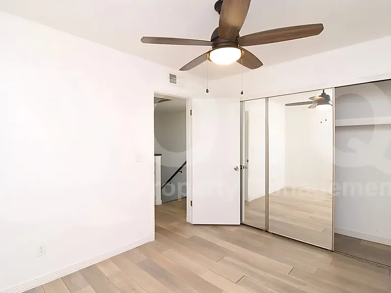 2049 W Bloomfield Rd #1 — Photo 9