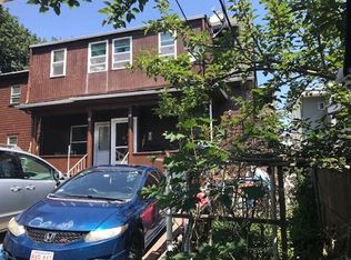 34 Fitzhenry Sq, Revere, MA 02151