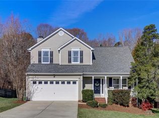 11 Moss Cove Ct, Greensboro, NC 27407