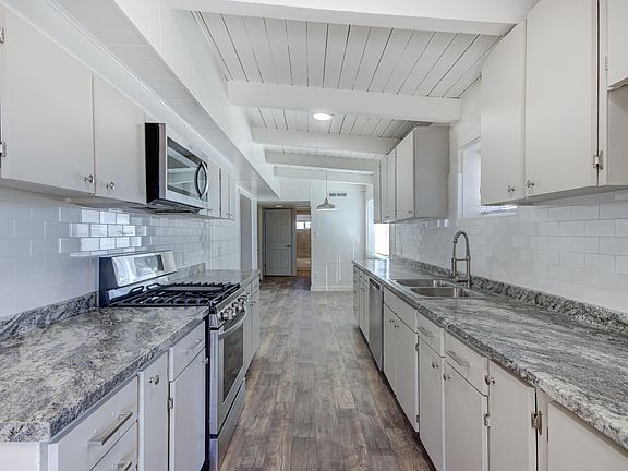 3rd image of 1222 N Palo Verde Ln