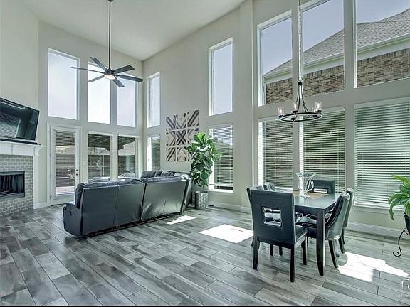 2nd image of 13186 Courtney Dr