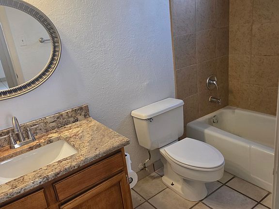 5th image of 1081 Branson Ave #2