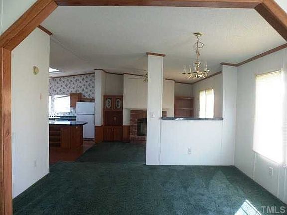 4th image of 2585 Ashewood Dr