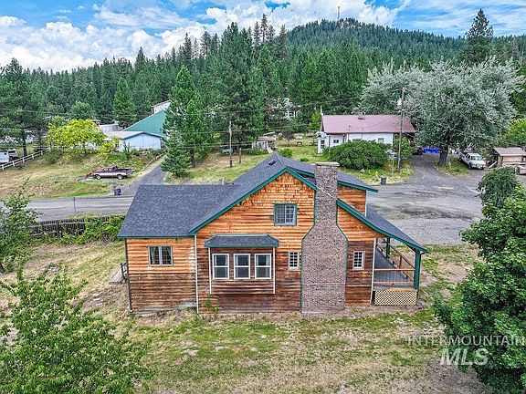 3rd image of 707 Line St