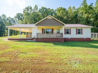 1823 Clifton Tpke, Waynesboro, TN 38485