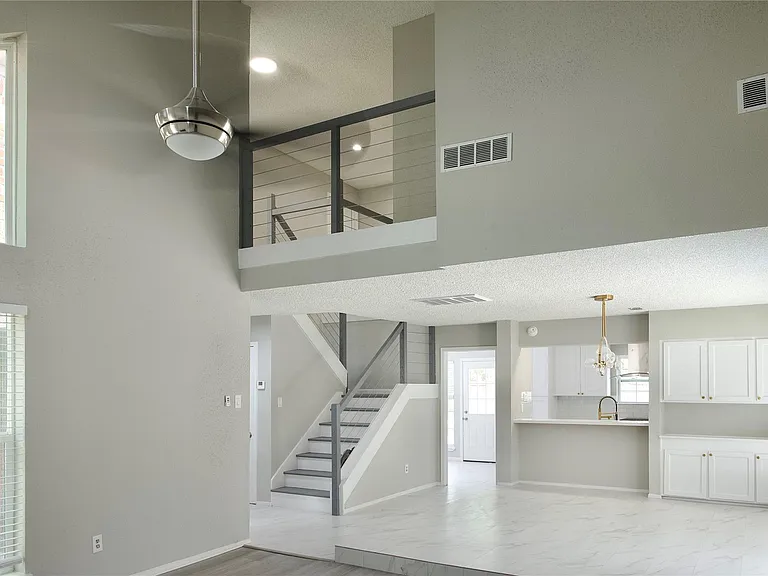 5111 Pinewilde Dr — Photo 9