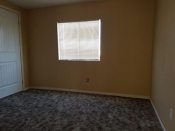5th image of 4774 N Leland Ln