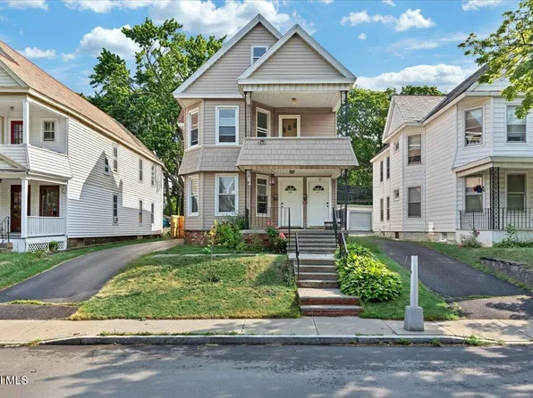 1831 Eastern Parkway, Schenectady, NY 12309