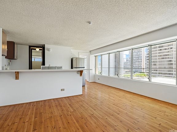 3rd image of 2525 Date St APT 906