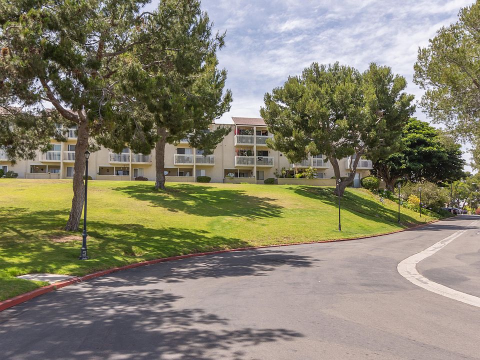 1st image of 251 S Ventura Rd Unit 215