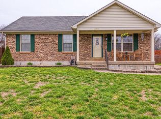 11711 Autumn Forest Ct, Louisville, KY 40229