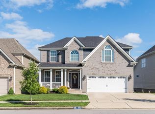 1092 Kavenaugh Ln, Lexington, KY 40509