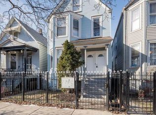2038 N Karlov Ave APT 1, Chicago, IL 60639