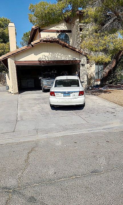 1st image of 680 Summer Heights Ln