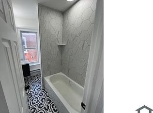 1909 W 4th St, Chester, PA 19013