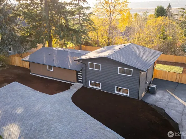 16425 Benson Road S, Renton, WA 98055