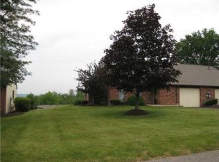 320 Greenwood Dr, Canonsburg, PA