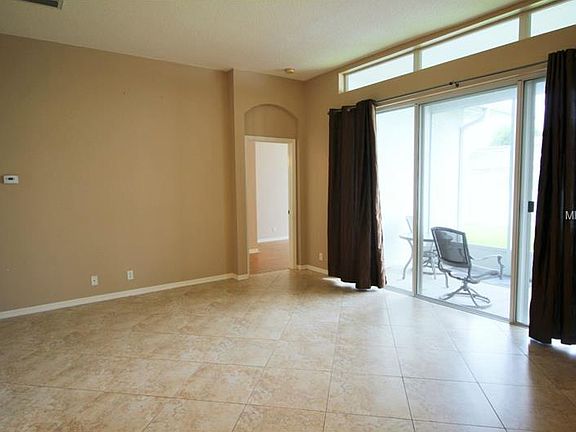 4th image of 1261 Salt Lake Dr